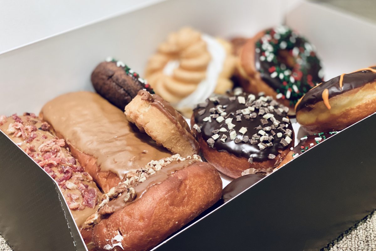 Frost Donuts